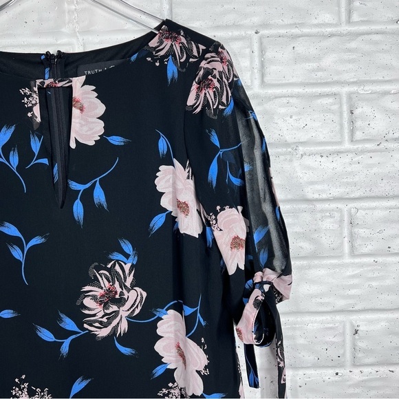 TRUTH & FABLE Floral Dress | Sheer Sleeve Dress - Picture 10 of 10